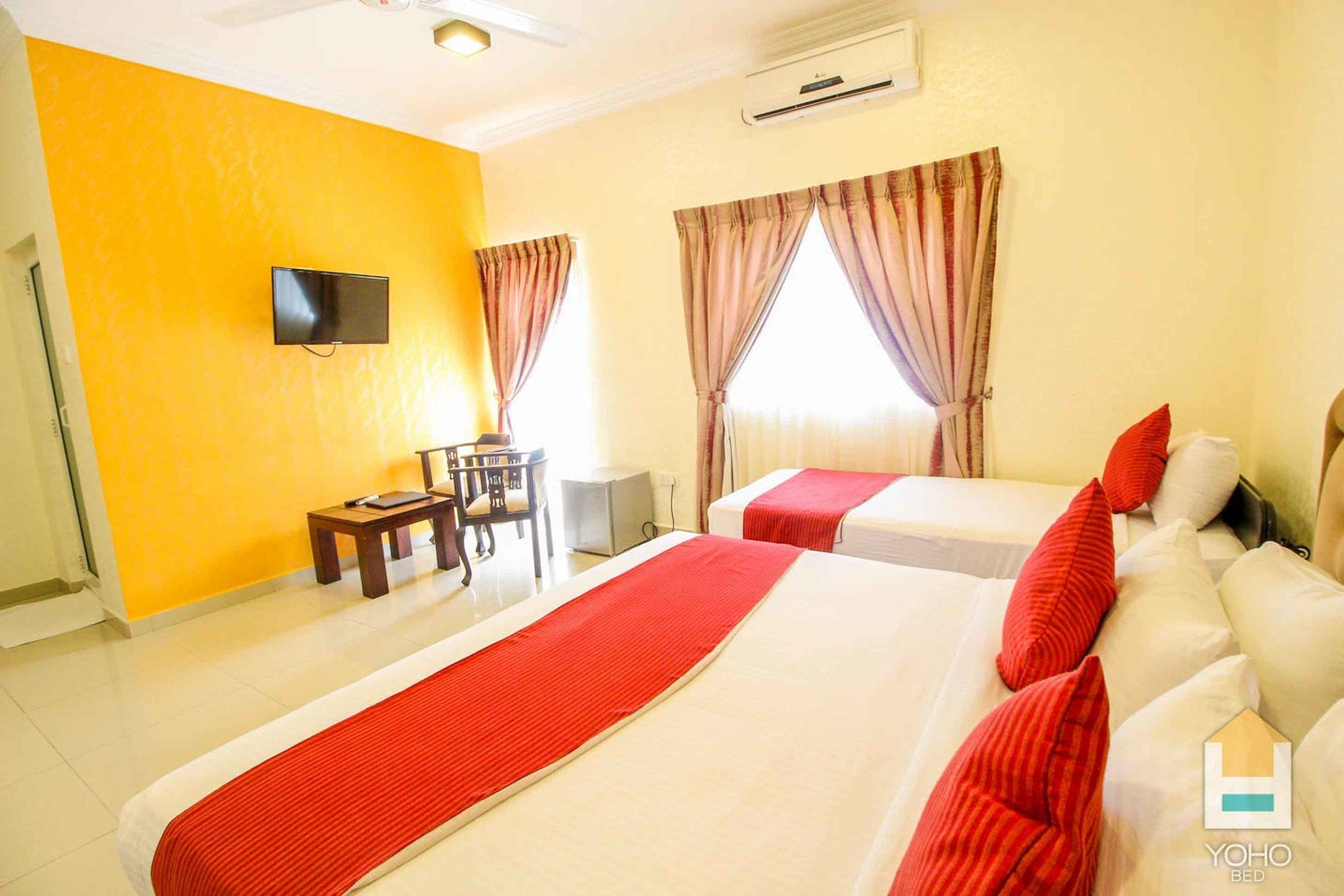 Hotel Sunhill Mount Lavinia Дехивала-Маунт-Лавиния Экстерьер фото